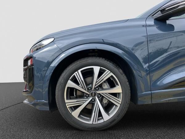 Audi Q6 e-tron S line / SOFORT VERFÜGBAR !