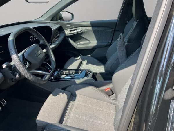 Audi Q6 e-tron S line / SOFORT VERFÜGBAR !