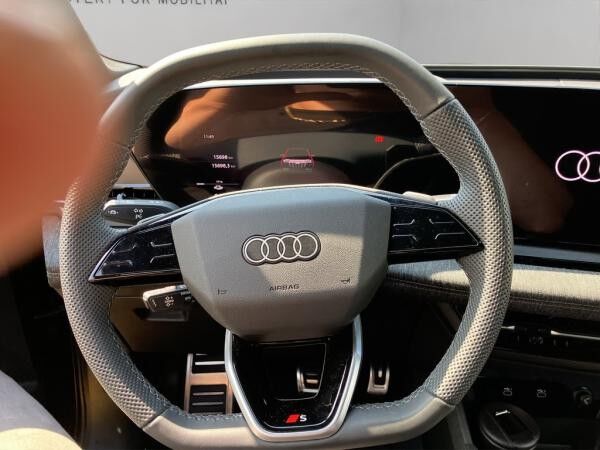Audi Q6 e-tron S line / SOFORT VERFÜGBAR !