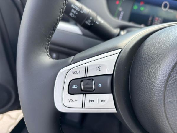 Honda Jazz 1.5 i-MMD Hybrid Elegance - Standort Hamburg