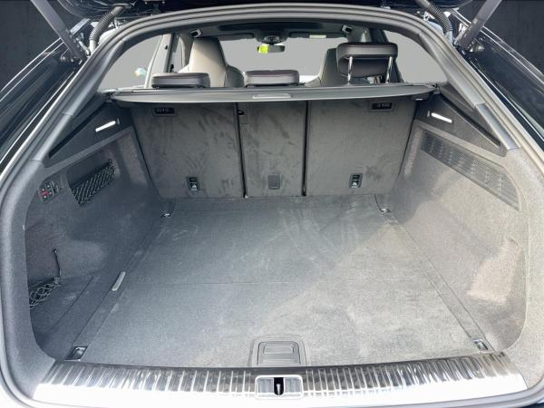 Audi RS Q8 SUV performance tiptr. FwpAdv Keramik 305Vm