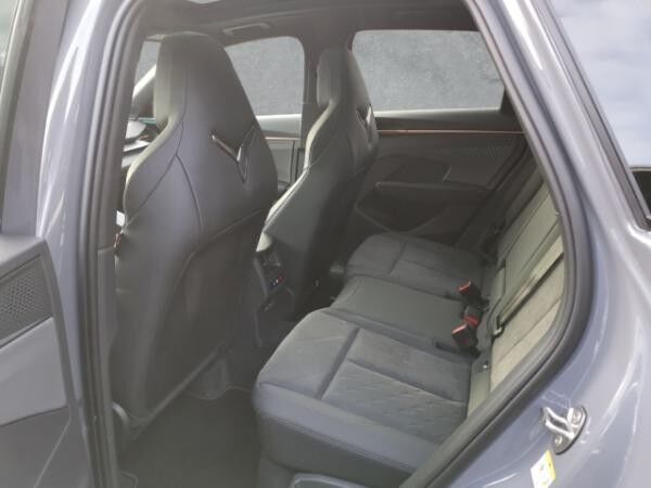 Cupra Terramar VZ 2.0 TSI DSG 265PS 4Drive Matrix HUD Akebono AD El. Panodach Navi