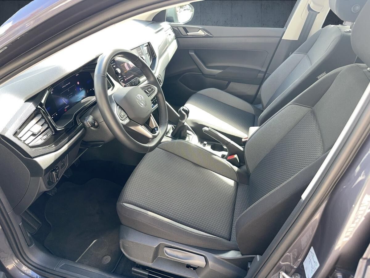 Volkswagen Taigo 1.0 LIFE LED SHZ PDC KlimaA DAB+ SpurH