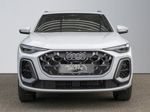 Audi Q5 S-line, Tech pro, MMI experience pro, Luftfahrwerk