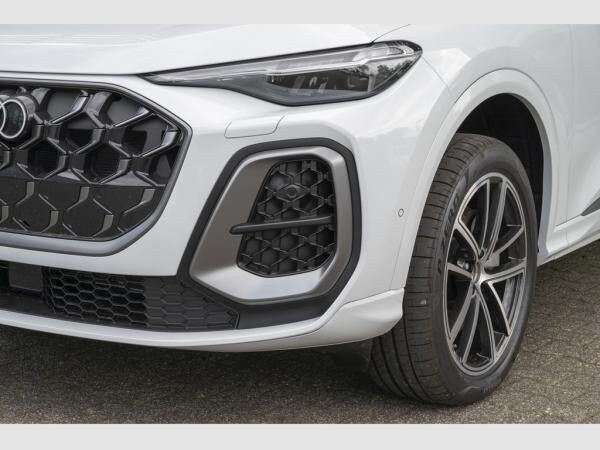 Audi Q5 S-line, Tech pro, MMI experience pro, Luftfahrwerk