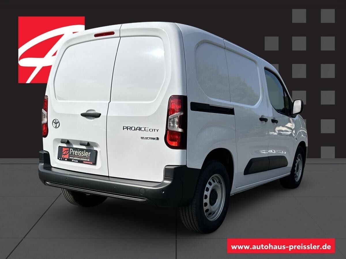 Toyota Proace City L1 Electric Duty LED DAB Fernlichtass. Notbremsass. Temp PDC Berganfahrass.