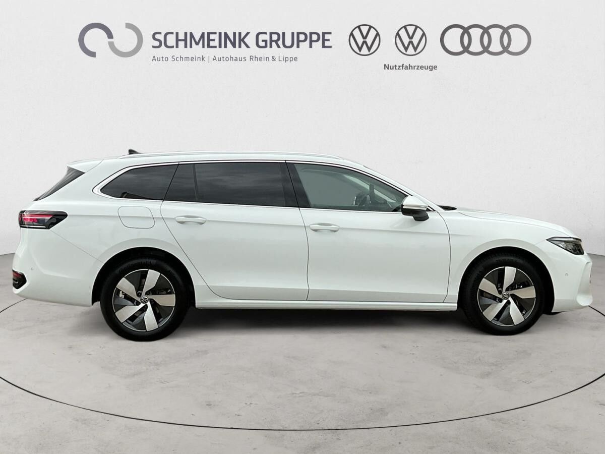 Volkswagen Passat Variant Elegance 2.0 TDI DSG Volkswagen Passat Variant Elegance 2.0 TDI DSG