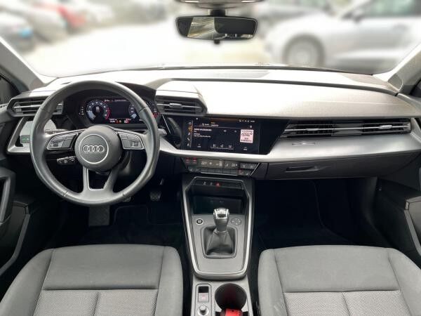 Audi A3 Sportback advanced 35 TFSI / MMI-Radio+, SHZ