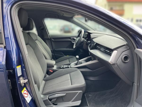 Audi A3 Sportback advanced 35 TFSI / MMI-Radio+, SHZ