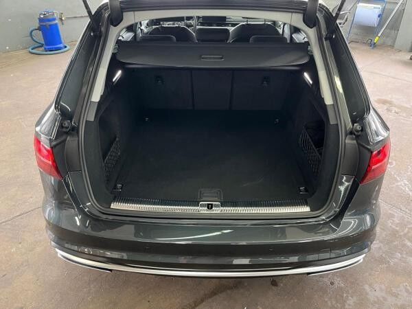 Audi A4 Avant 35 TDI advanced Navi LED Privacy Tour Parken