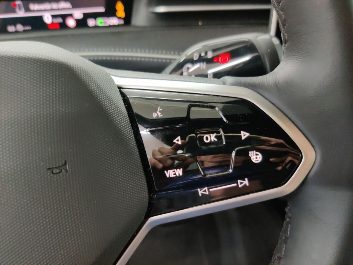 Volkswagen ID.7 Tourer Pro S h/AHK/Matrix/WäPu/01.30Garantie