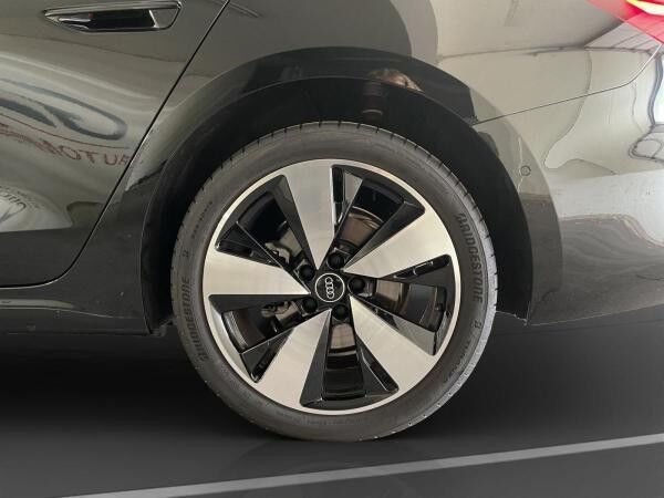 Audi A5 Limousine 2.0 TFSI AHK LED LM 19" Navi PDC+RFK ACC