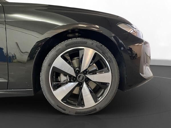 Audi A5 Limousine 2.0 TFSI AHK LED LM 19" Navi PDC+RFK ACC