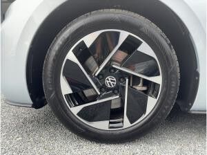 Volkswagen ID.3 Pro IQ.LIGHT ACC PDC APP Fahrradträgervorb.