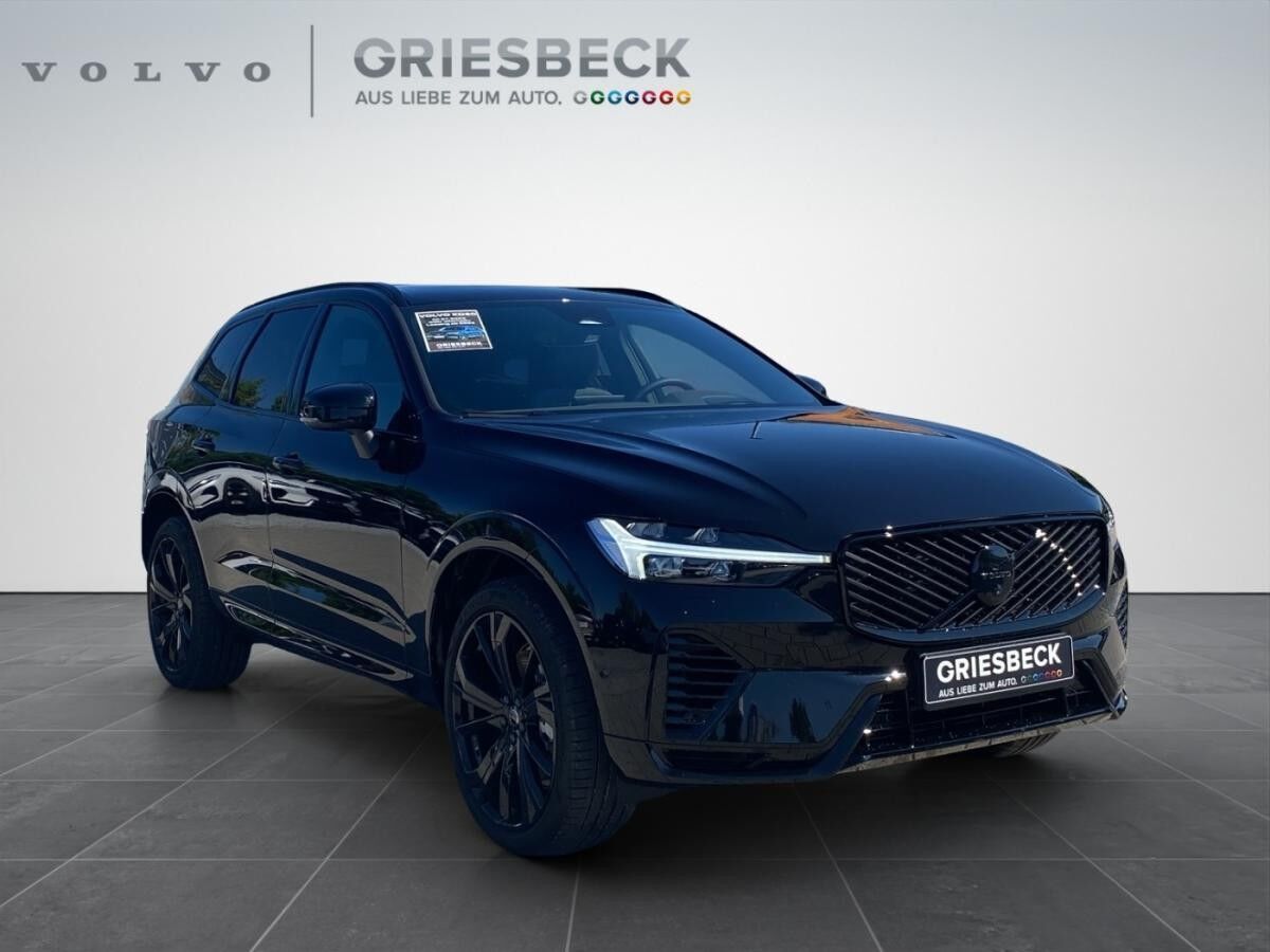Volvo XC60 T8 Ultra Black Edition AHK Volvo XC60 T8 Ultra Black Edition AHK