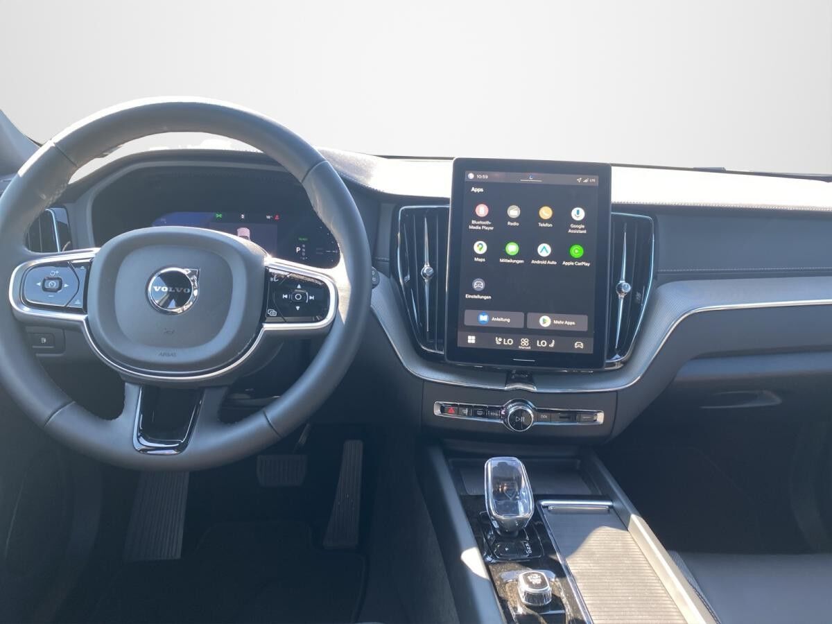 Volvo XC60 T8 Ultra Black Edition Volvo XC60 T8 Ultra Black Edition