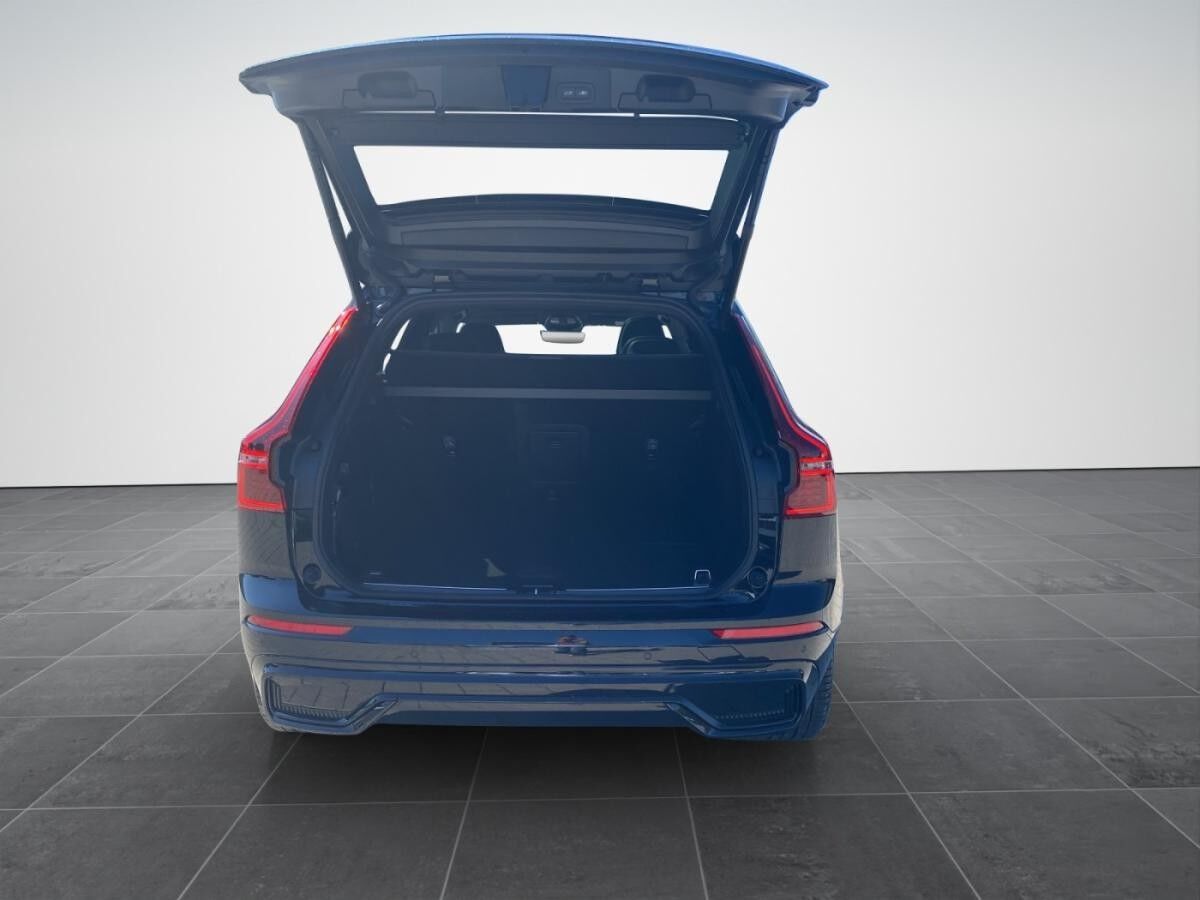 Volvo XC60 T8 Ultra Black Edition AHK Volvo XC60 T8 Ultra Black Edition AHK