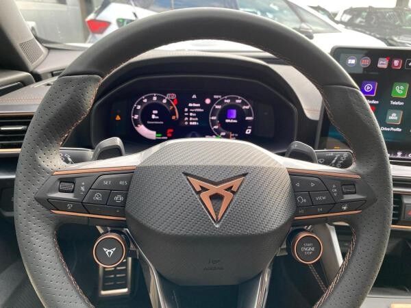 Cupra Formentor 1.5 eTSI DSG Kamera ACC LED el.Heckkl.