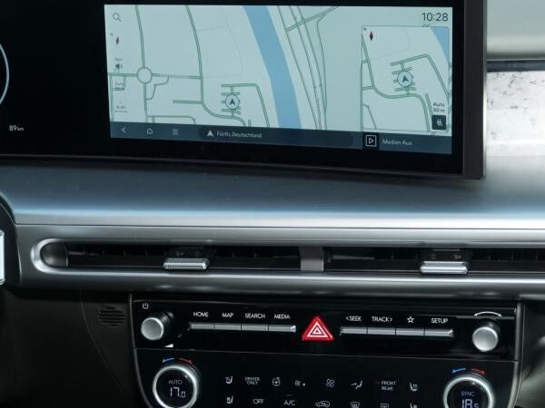 Hyundai IONIQ 9 UNIQ LEDER Head-Up 360° RELAX-SITZE PANO