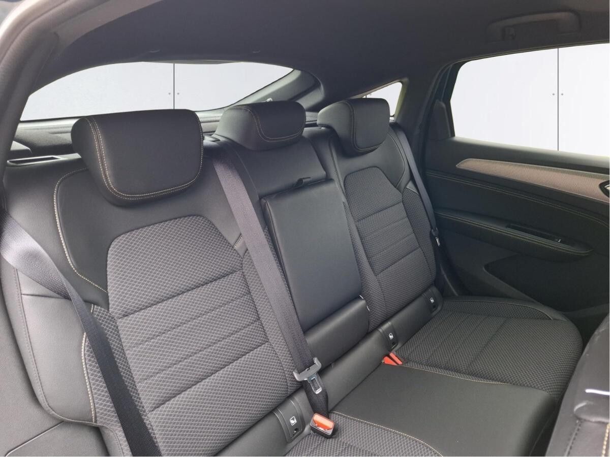 Renault Arkana TECHNO Mild Hybrid 140 EDC