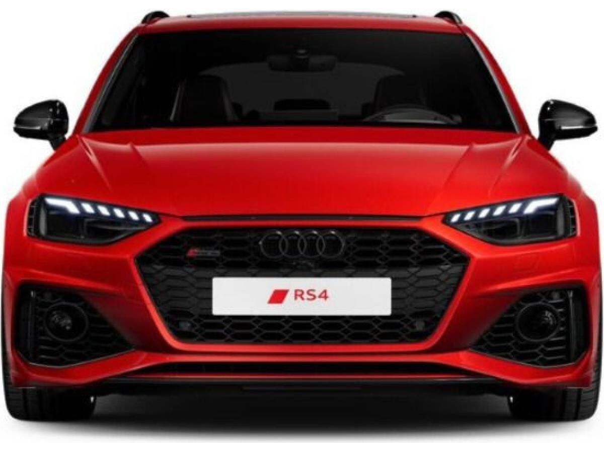 Audi RS4 Avant *WINTERRÄDER 20" SCHWARZ*280KM/H*PANO*360°*B&O