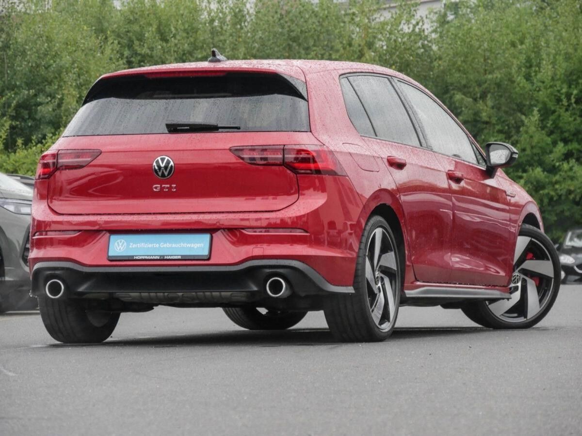 Volkswagen Golf GTI DSG 2.0 TSI DSG AHK Pano Head-Up Matrix Kamera