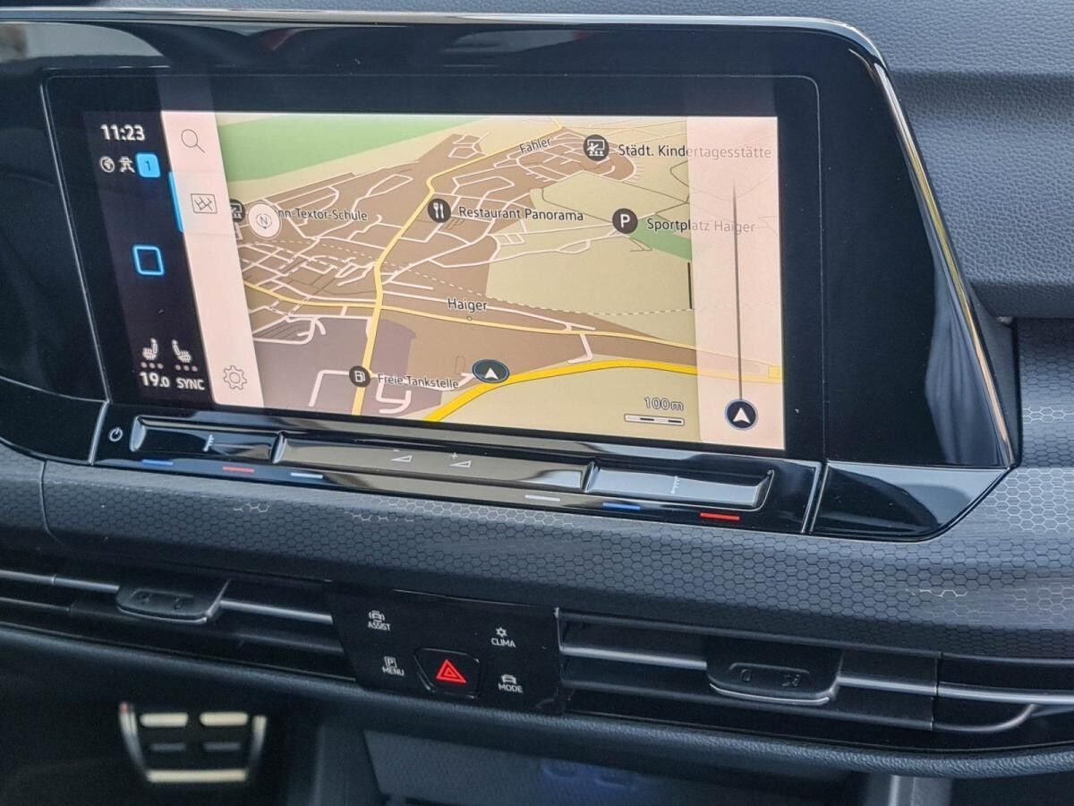 Volkswagen Golf GTI DSG 2.0 TSI DSG AHK Pano Head-Up Matrix Kamera