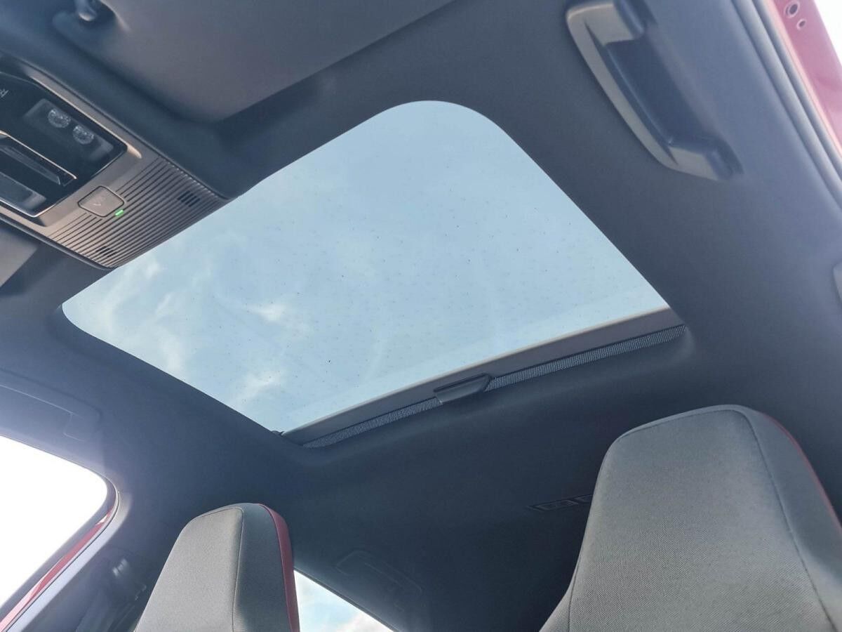 Volkswagen Golf GTI DSG 2.0 TSI DSG AHK Pano Head-Up Matrix Kamera