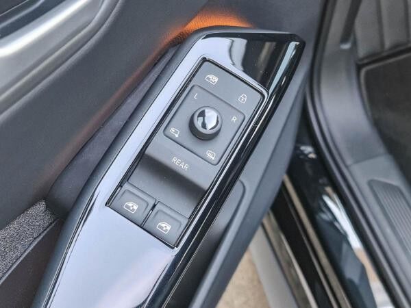 Volkswagen ID.3 Pro AHK ACC Navi LED-Matrix Wärmep.