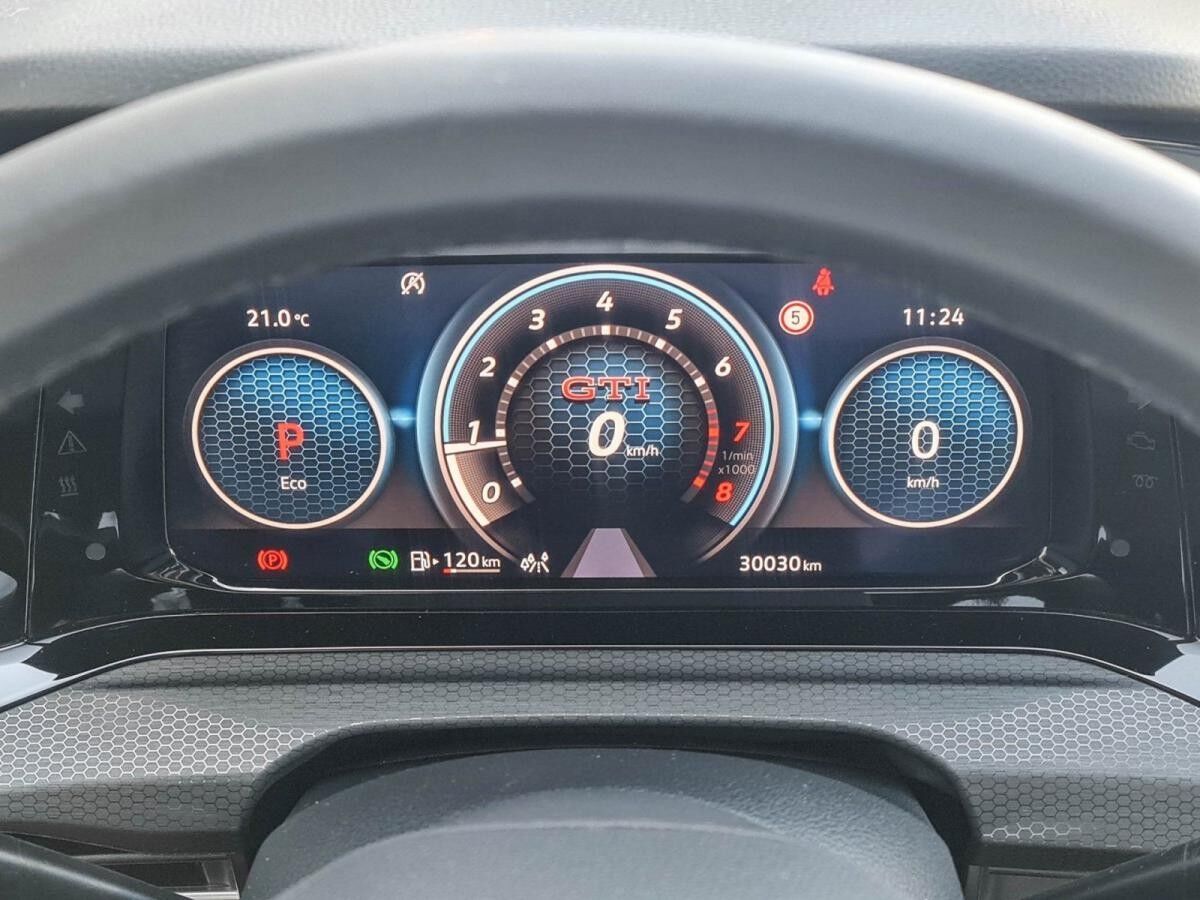 Volkswagen Golf GTI DSG 2.0 TSI DSG AHK Pano Head-Up Matrix Kamera