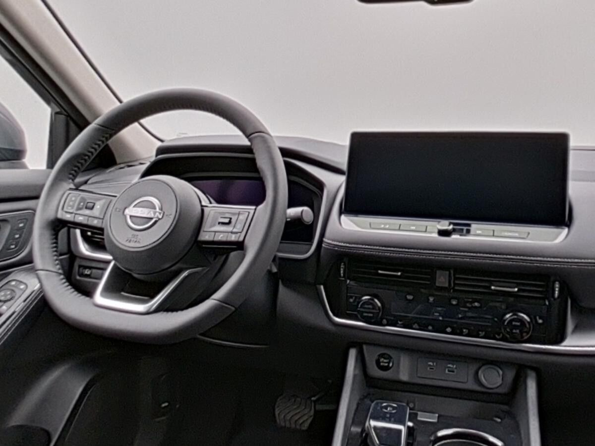 Nissan X-Trail e-POWER 204PS 4x2 N-Connecta 5 Sitze HeadUp-Display