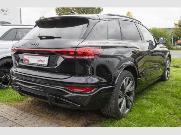 Audi SQ6 e-tron All Black/HuD/Pano/360°/B+O/Rauten/21Zoll