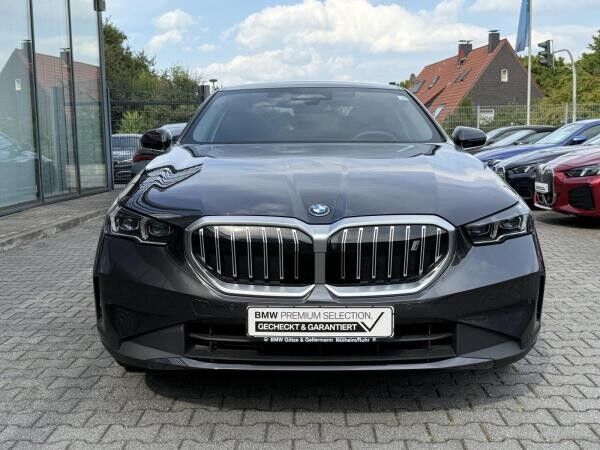 BMW i5 eDrive40 Pano Adapt.LED Stop&Go HarmanKardon