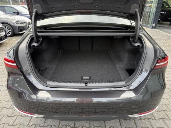 BMW i5 eDrive40 Pano Adapt.LED Stop&Go HarmanKardon