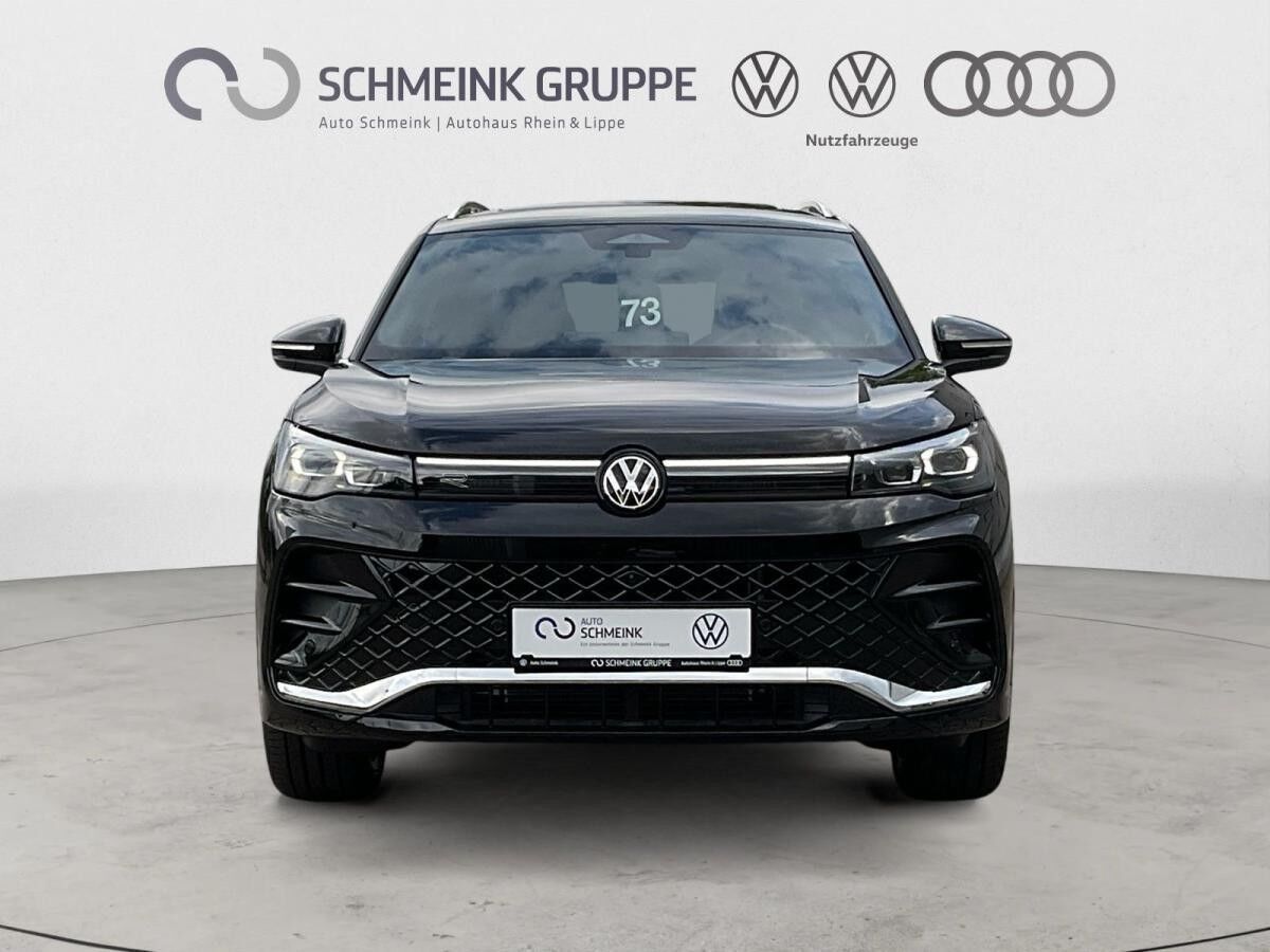 Volkswagen Tiguan R-Line 2.0 TSI 4MOTION DSG AHK Pano
