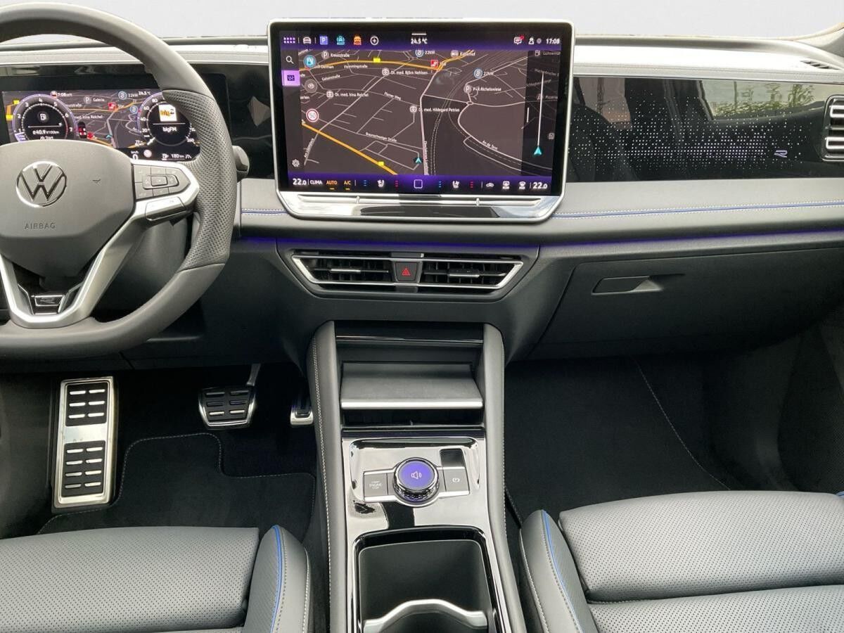 Volkswagen Tiguan R-Line 2.0 TSI 4MOTION DSG AHK Pano