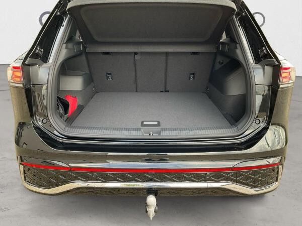 Volkswagen Tiguan R-Line 2,0 l TSI 4MOTION DSG AHK Pano