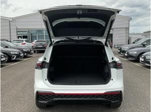 Volkswagen Tiguan 2.0 TDI SCR R-Line 4MOTION DSG Massages.