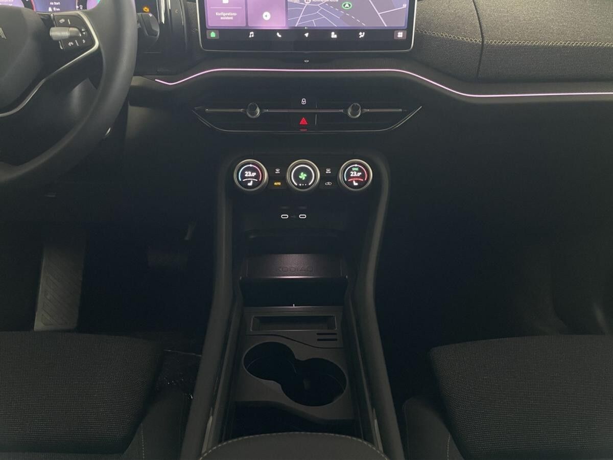 Skoda Kodiaq Selection 1.5 TSI mHEV NAVI KESSY SUNSET