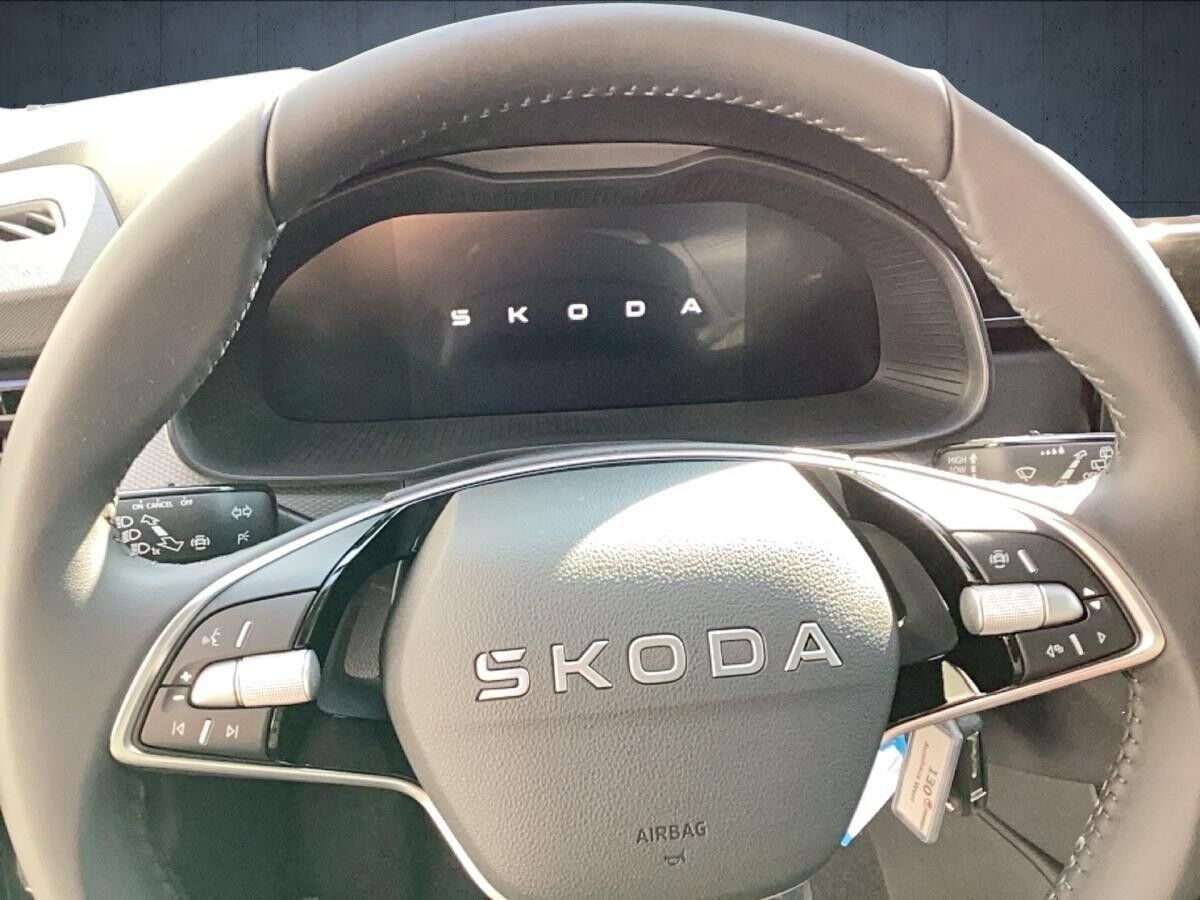 Skoda Scala Essence 1,0 TSI KLIMA/FSE/SMARTLINK