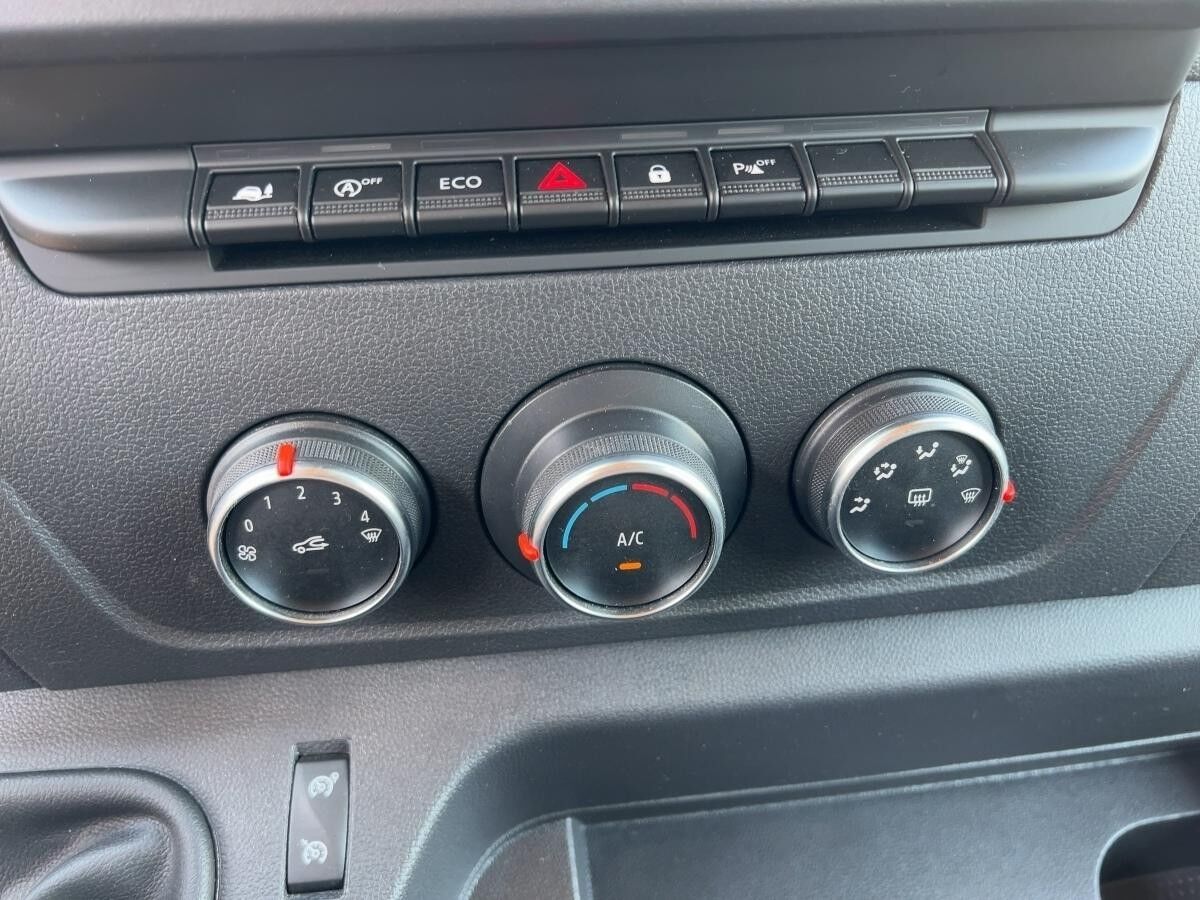 Renault Master 2.3 DCI 150 L3H2