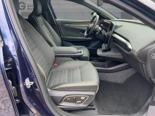 Renault Megane E-Tech ICONIC 220 CCS