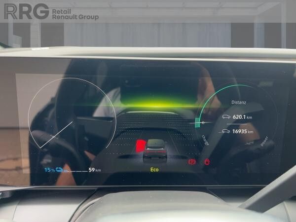 Renault Megane E-Tech ICONIC 220 CCS