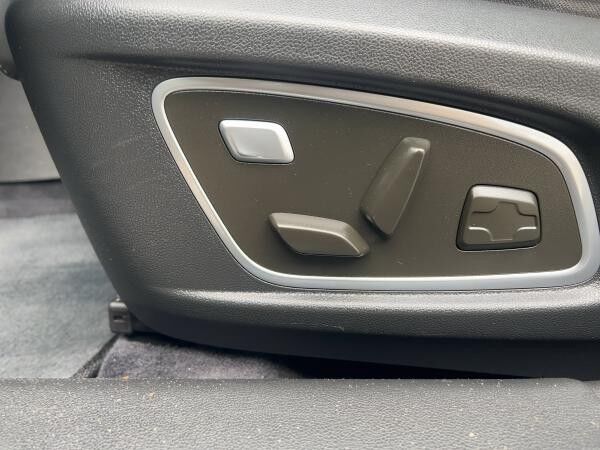 Renault Koleos Initiale Paris 2.0 dCi 185