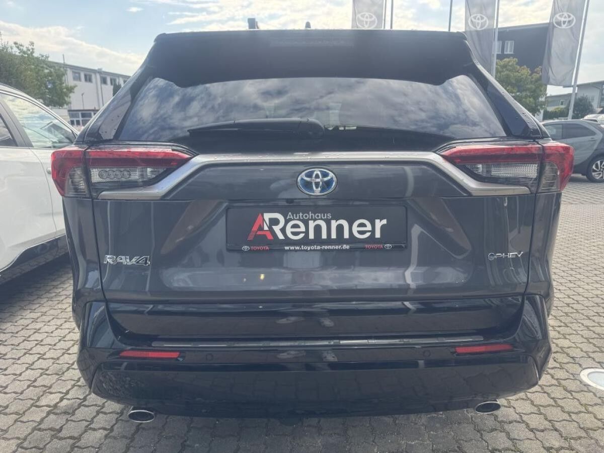 Toyota RAV 4 Plug-in-Hybrid Teamplayer, AHK