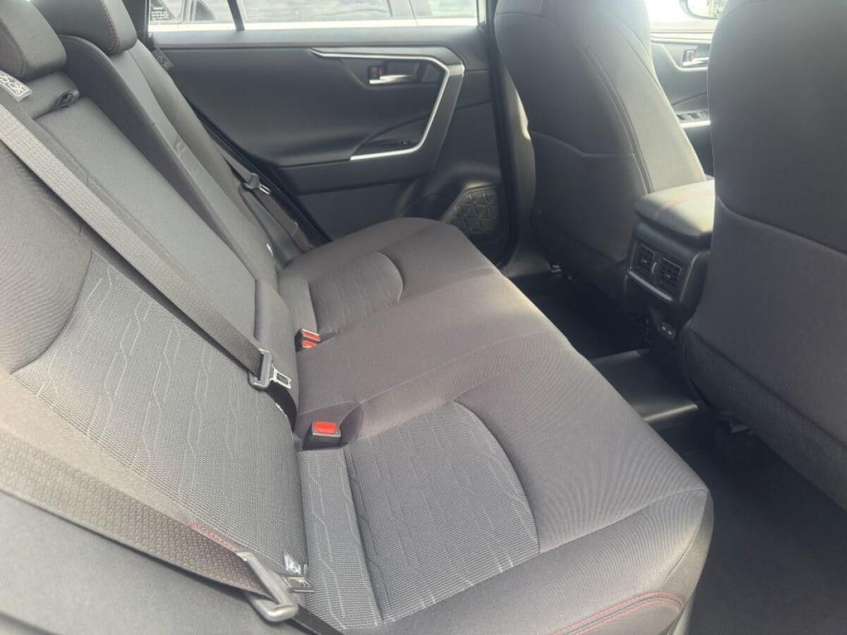 Toyota RAV 4 Plug-in-Hybrid Teamplayer, AHK