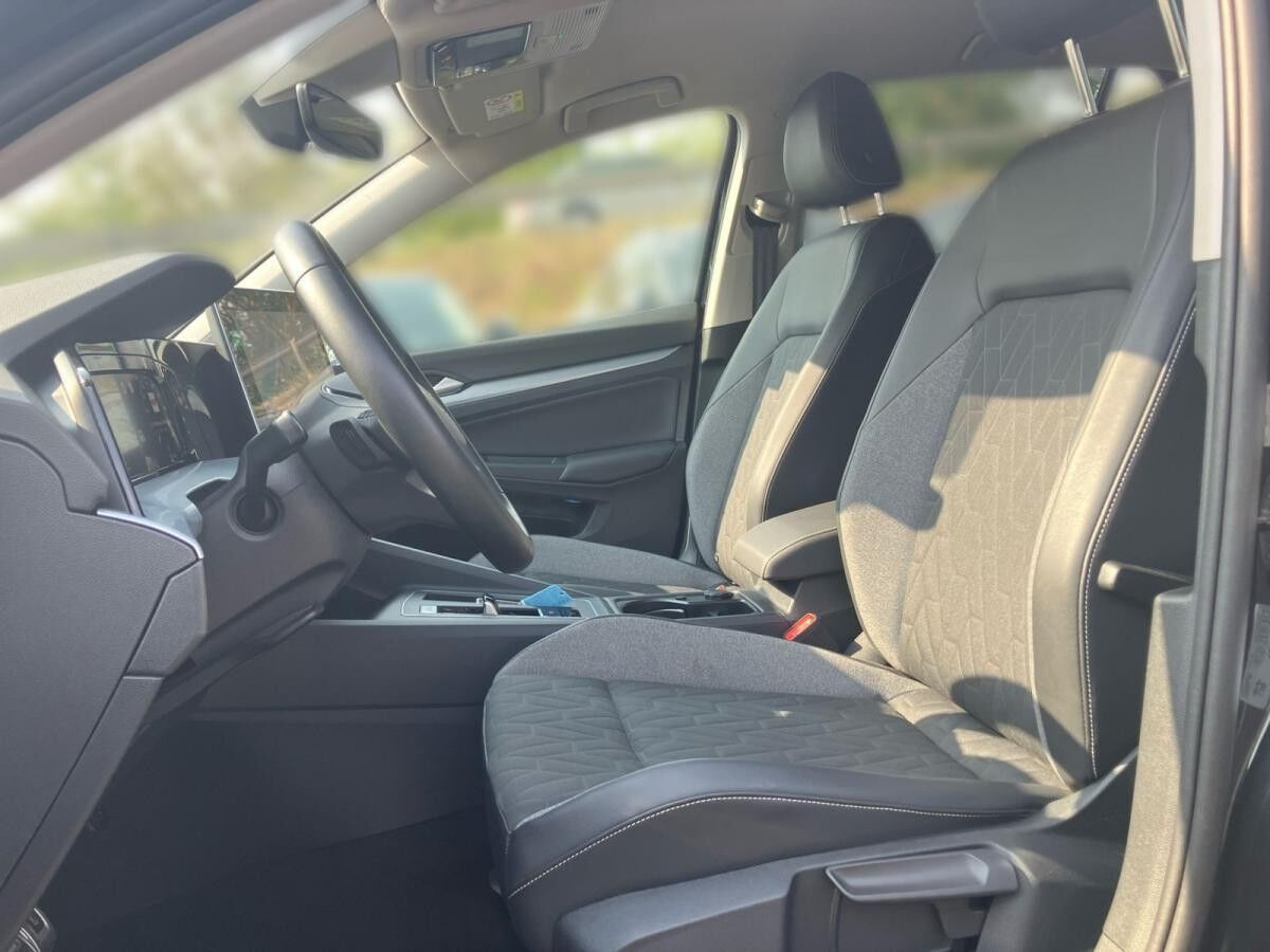 Volkswagen Golf VIII Goal 1.5 TSI DSG / LED, ACC, AHK, RFK