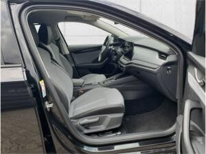 Skoda Octavia Combi Selection 2.0 TDI HUD Navi 360 Kamera LED