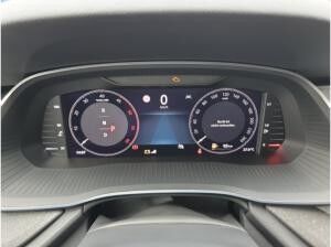 Skoda Octavia Combi Selection 2.0 TDI HUD Navi 360 Kamera LED