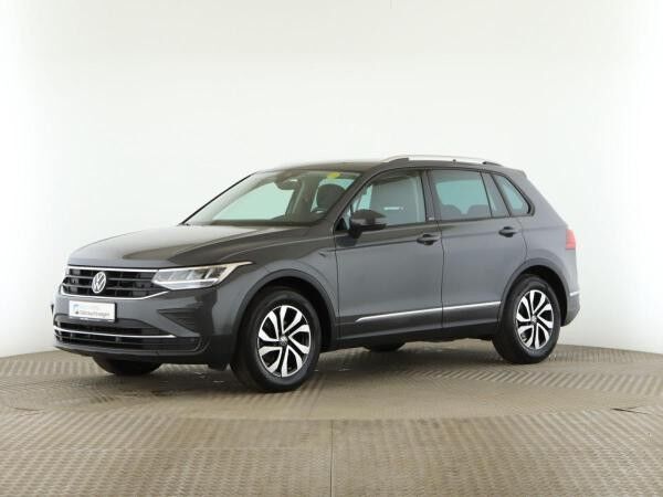 Volkswagen Tiguan 2.0 TDI Active *AHK*LED*RFK*SHZ*Navi*ACC*